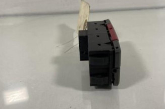 Bouton de warning FIAT PANDA 2