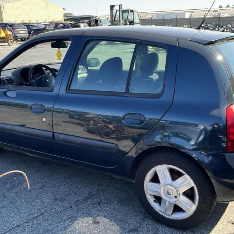 Compresseur clim RENAULT CLIO 2 Photo n°10