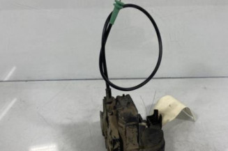 Serrure avant droit RENAULT MEGANE 1