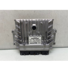 Calculateur moteur PEUGEOT 308 1 Photo n°1