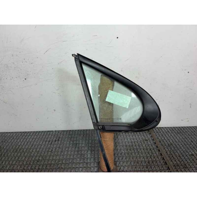 Custode avant gauche (porte) PEUGEOT 207 Photo n°4