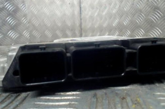 Calculateur moteur PEUGEOT 308 1