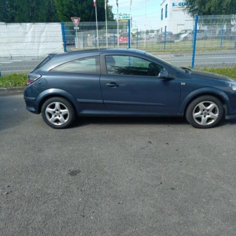 Bras essuie glace arriere OPEL ASTRA H Photo n°5