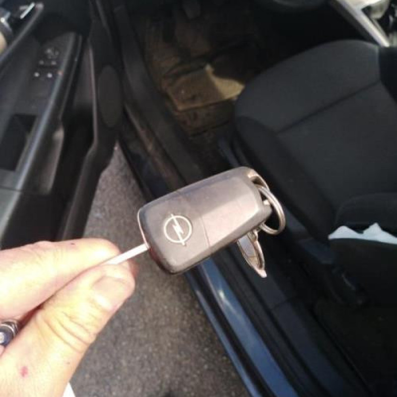 Commande chauffage OPEL ASTRA H Photo n°13