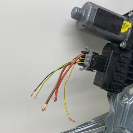 Leve vitre electrique avant droit OPEL ASTRA H