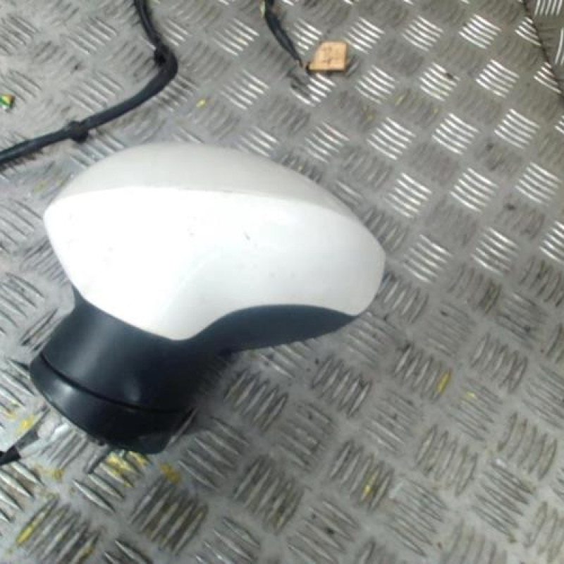 Retroviseur gauche SEAT EXEO Photo n°3
