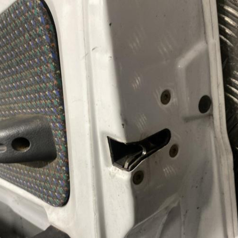 Porte avant droit PEUGEOT 106 Photo n°6