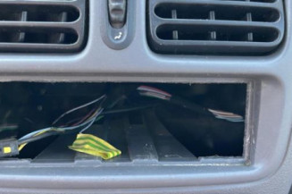 Serrure avant droit RENAULT CLIO 2
