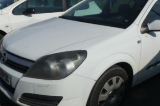 Moteur essuie glace arriere OPEL ASTRA H