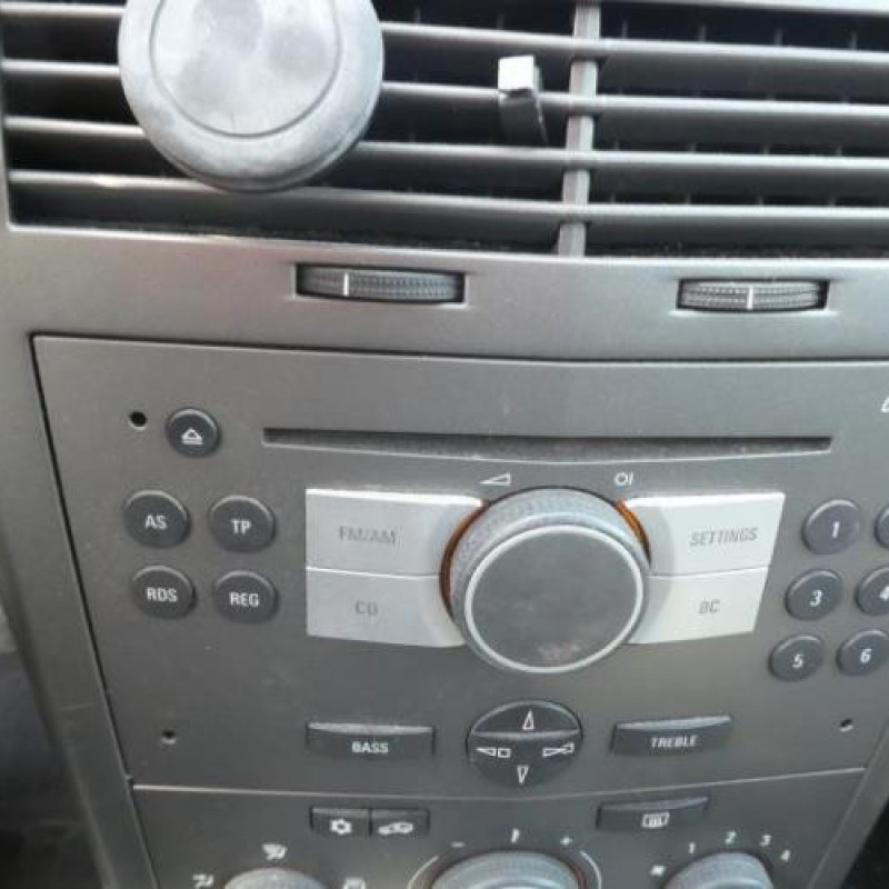 Moteur essuie glace arriere OPEL ASTRA H Photo n°11