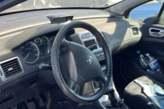 Pretensionneur de ceinture avant droit PEUGEOT 307