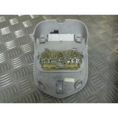 Eclairage de plafonnier PEUGEOT 308 1