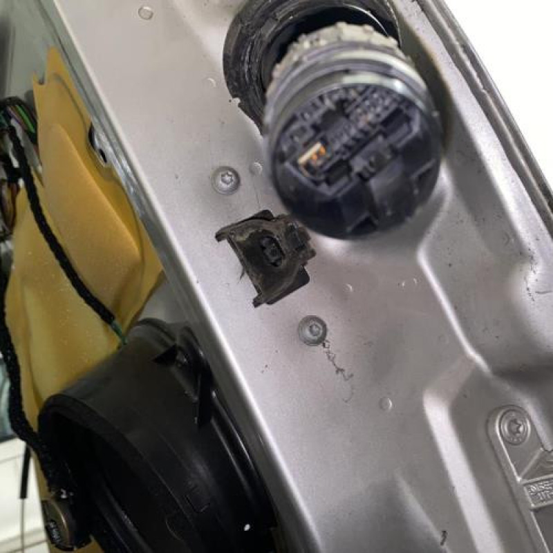 Porte avant gauche MERCEDES VANEO 414 Photo n°5