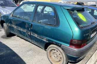 Poignee porte avant droit CITROEN SAXO