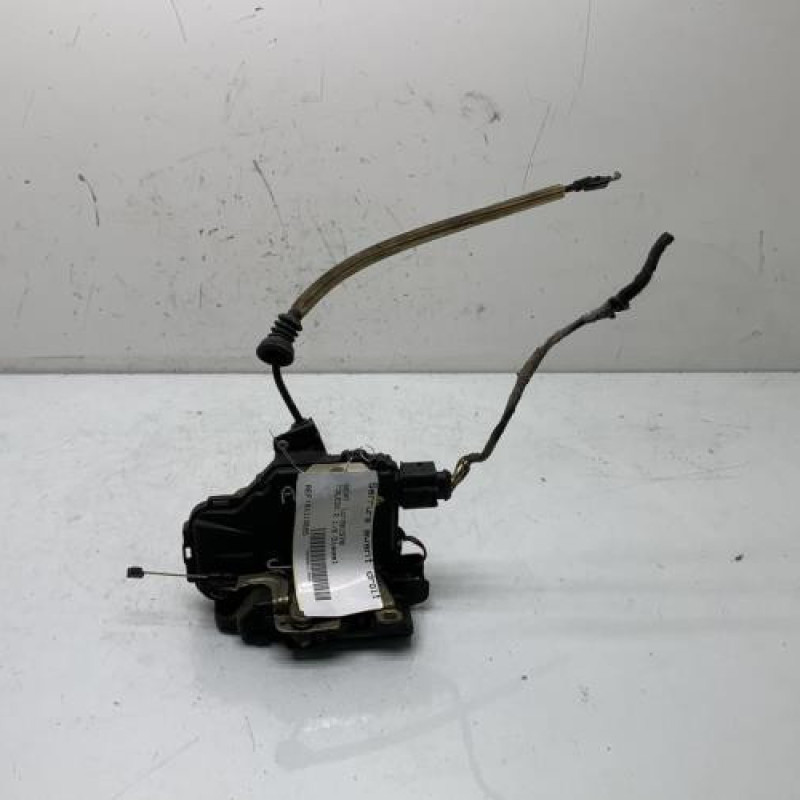 Serrure avant droit SEAT TOLEDO 2 Photo n°1