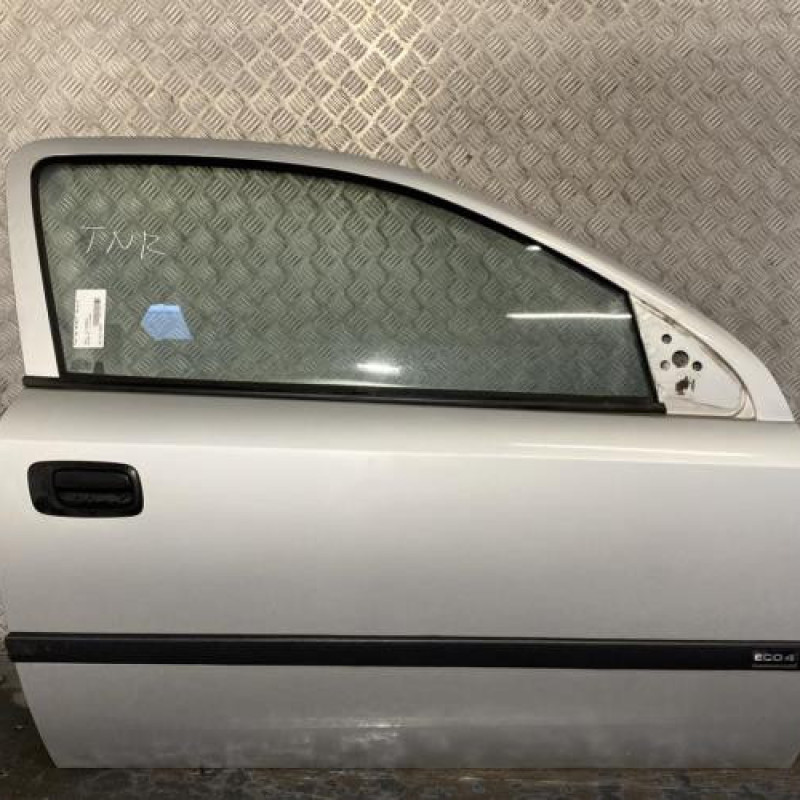 Porte avant droit OPEL ASTRA G Photo n°1