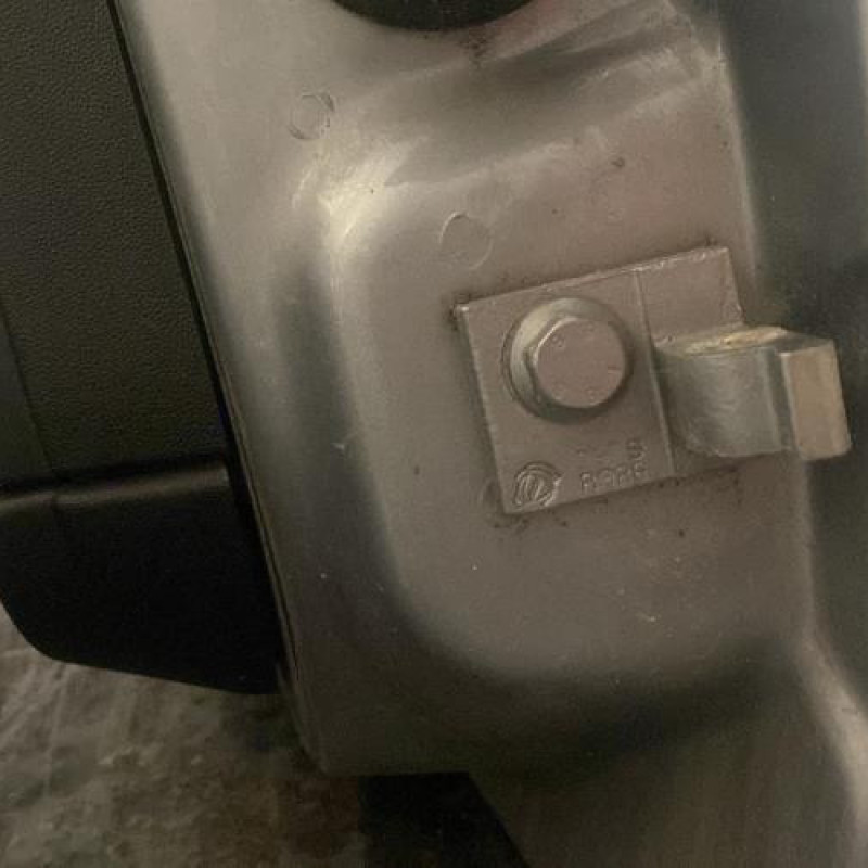 Porte avant gauche FIAT GRANDE PUNTO Photo n°7