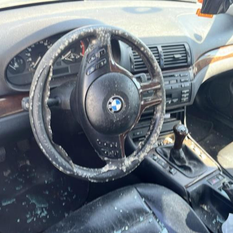 Feu arriere principal droit (feux) BMW SERIE 3 E46 Photo n°8