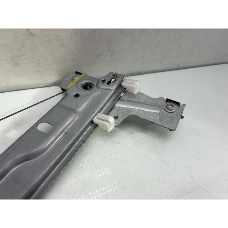 Leve vitre electrique avant droit PEUGEOT 207 Photo n°4