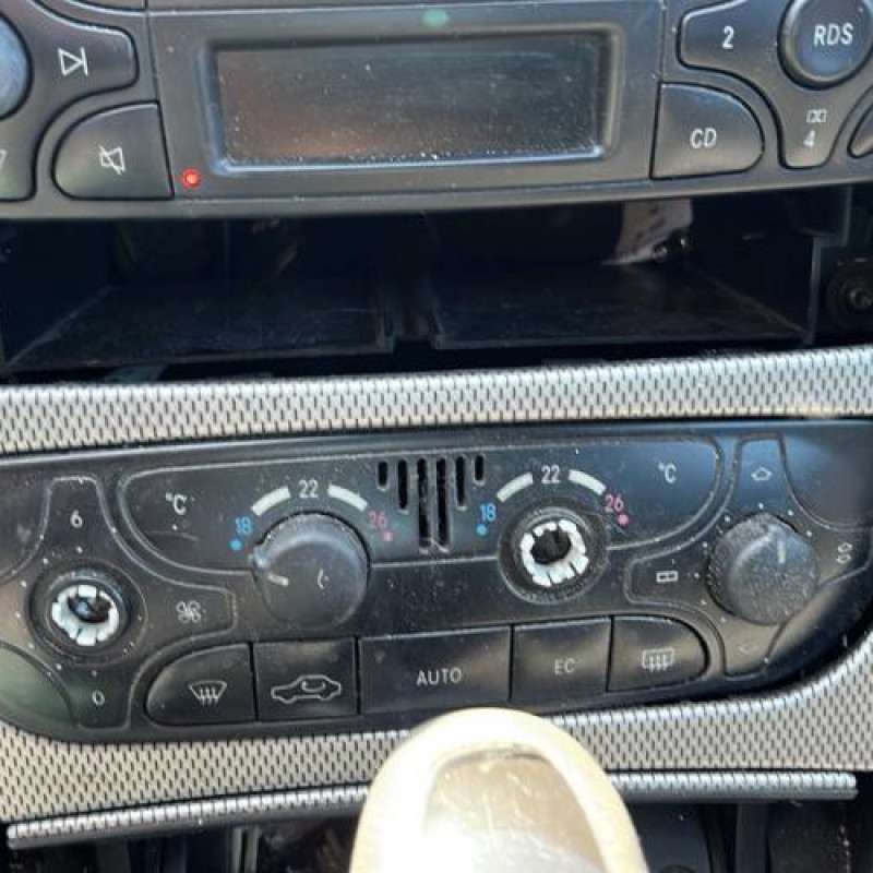 Bloc ABS (freins anti-blocage) MERCEDES CLASSE C 203 COUPE SPORT Photo n°5