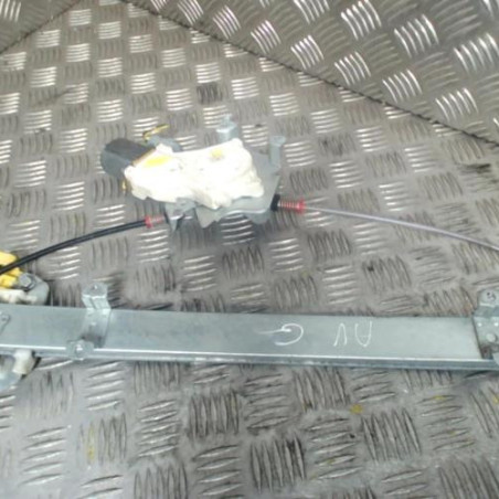 Leve vitre electrique avant gauche NISSAN MICRA 3