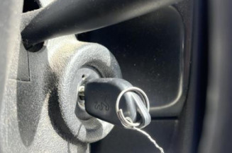 Serrure avant droit PEUGEOT PARTNER 1