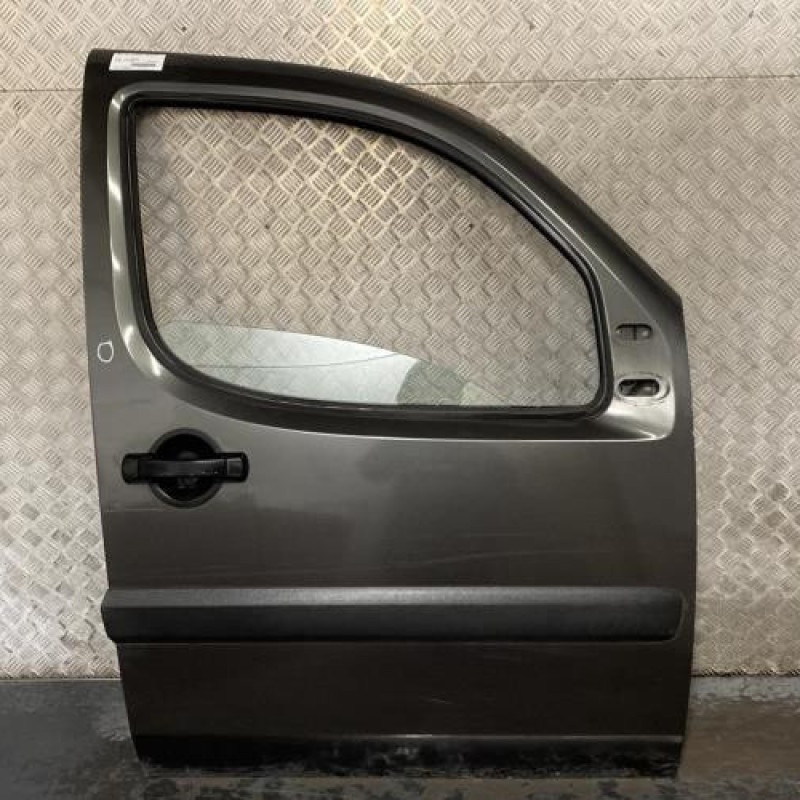 Porte avant droit FIAT DOBLO 1 Photo n°5