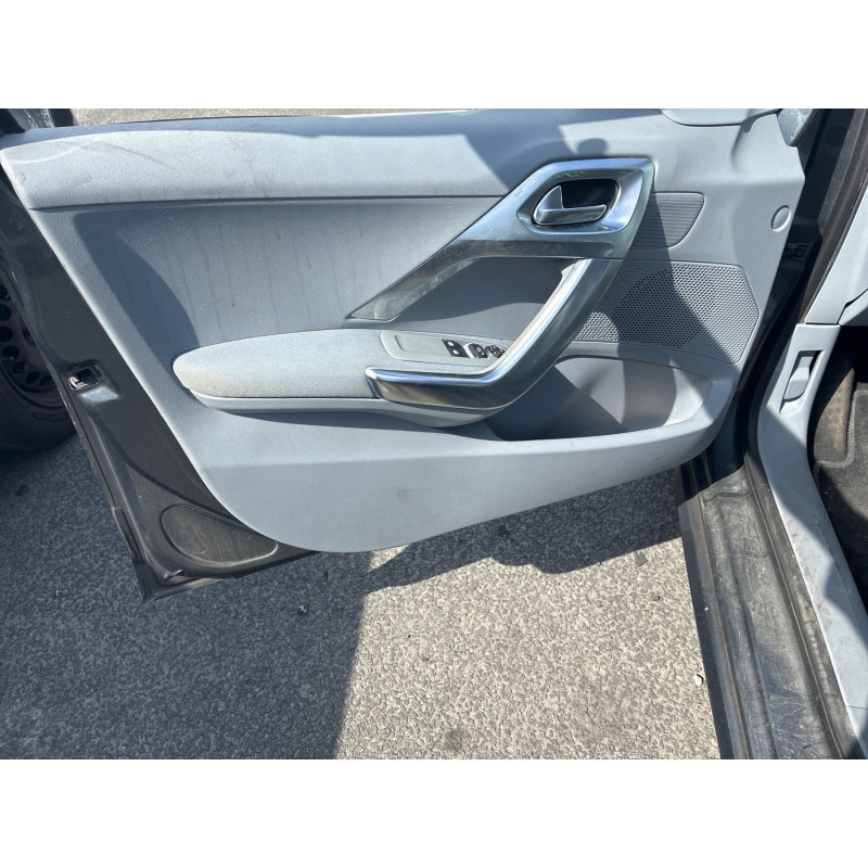 Charniere de capot PEUGEOT 208 1 Photo n°13