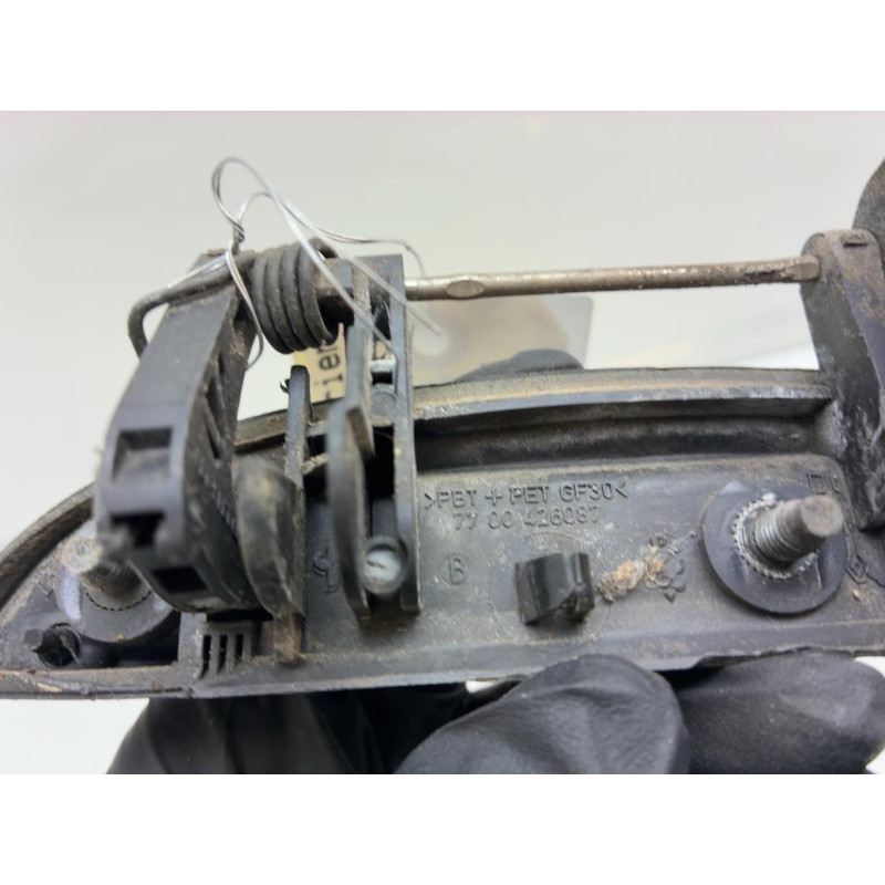 Poignee porte arriere droit RENAULT CLIO 2 Photo n°4
