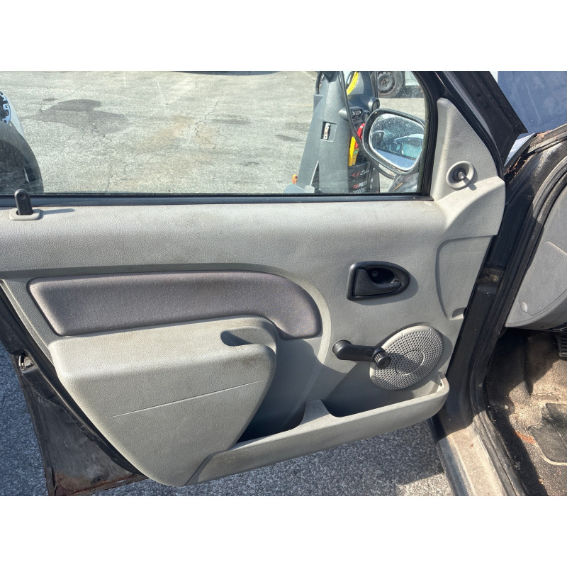 Pare boue avant droit DACIA LOGAN 1 Photo n°14