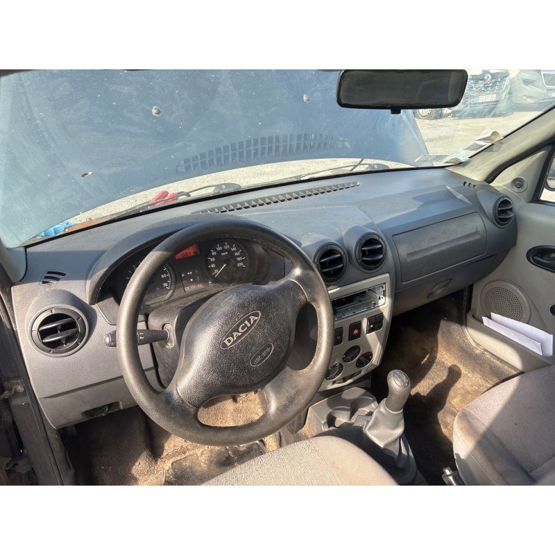 Pare boue avant droit DACIA LOGAN 1 Photo n°16