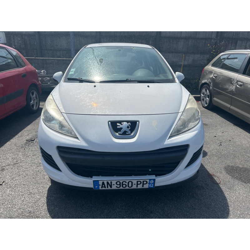 Pare boue avant droit PEUGEOT 207 Photo n°8