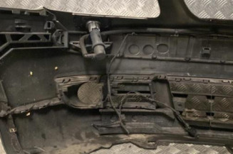 Pare choc avant VOLKSWAGEN TOURAN 1
