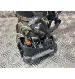 Pompe de direction PEUGEOT 308 1