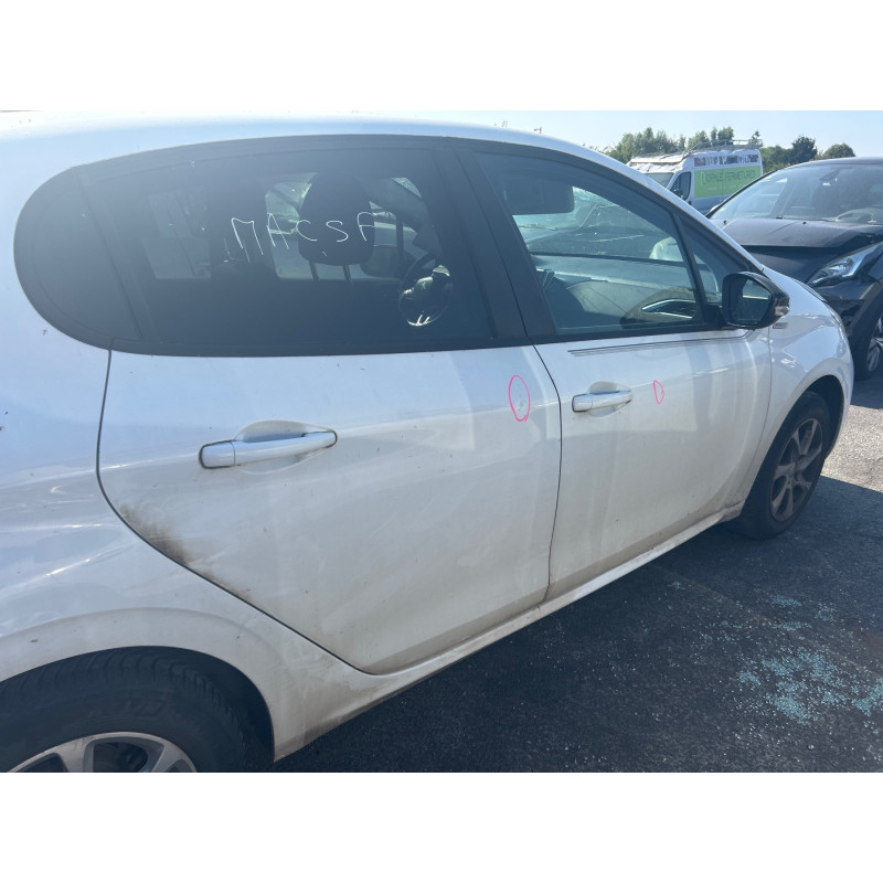 Boitier BSI PEUGEOT 208 1 Photo n°17