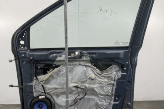 Porte avant droit KIA CARNIVAL 2