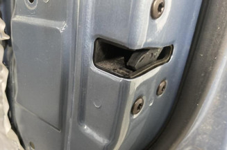 Porte avant droit KIA CARNIVAL 2