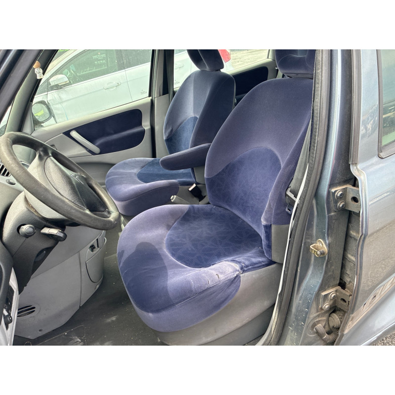 Boitier filtre a air CITROEN XSARA PICASSO Photo n°16