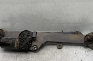 Moteur essuie glace avant KIA CARNIVAL 2 Photo n°1