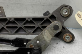 Moteur essuie glace avant KIA CARNIVAL 2