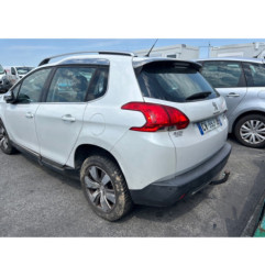 Attelage (boule de remorquage) PEUGEOT 2008 1