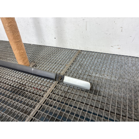 Baguette de porte avant gauche RENAULT CLIO 3 Photo n°1