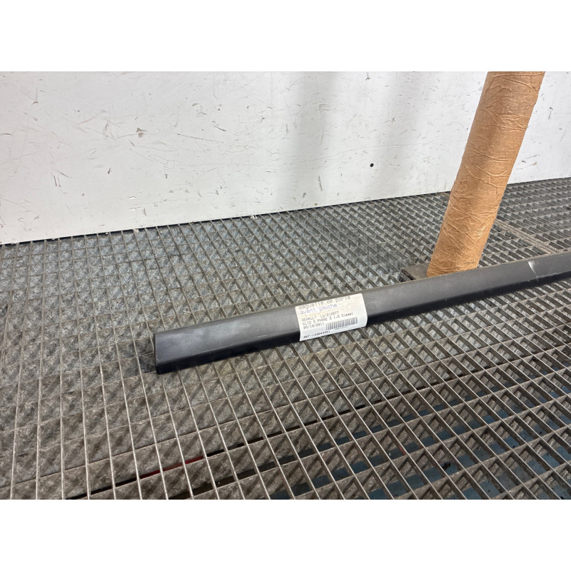 Baguette de porte avant gauche RENAULT CLIO 3 Photo n°2