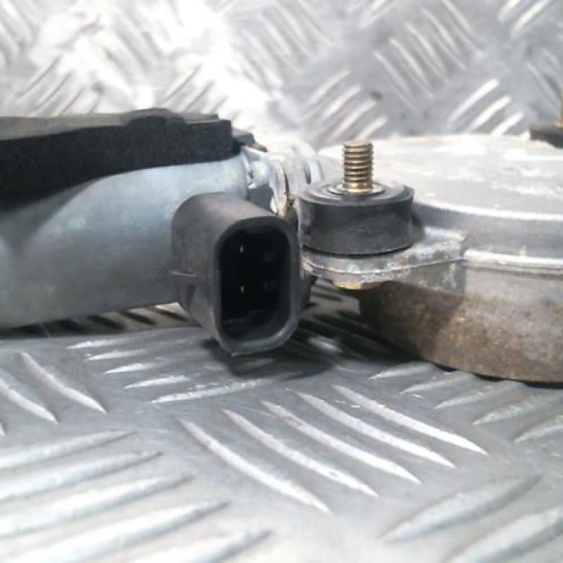 Leve vitre electrique avant droit ALFA ROMEO 147 Photo n°2