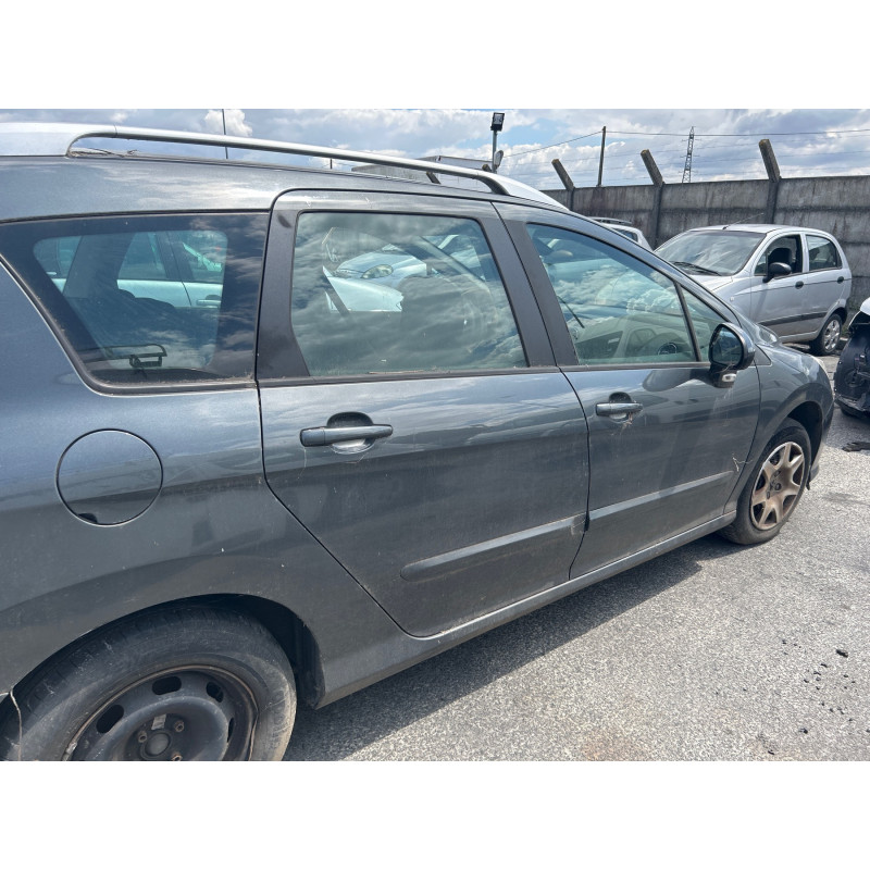 Compresseur clim PEUGEOT 308 1 SW Photo n°8