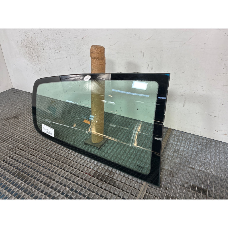 Custode arriere droit RENAULT CLIO 2 Photo n°1