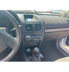Custode arriere droit RENAULT CLIO 2