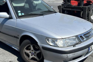 Optique avant principal gauche (feux)(phare) SAAB 9.3 1