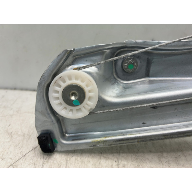 Leve vitre electrique arriere droit DACIA SANDERO 3 STEPWAY Photo n°5