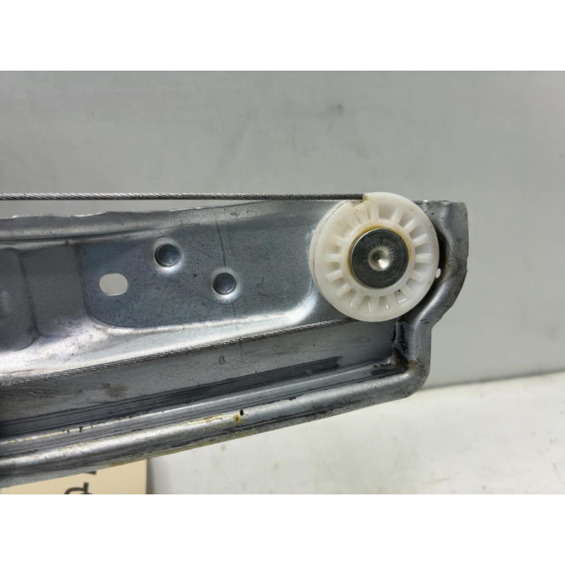 Leve vitre electrique avant droit DACIA SANDERO 3 STEPWAY Photo n°5